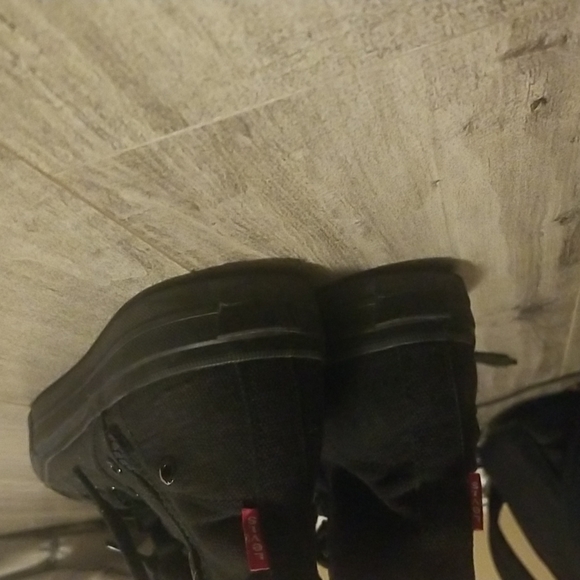 Men Shoes - Picture 5 of 5